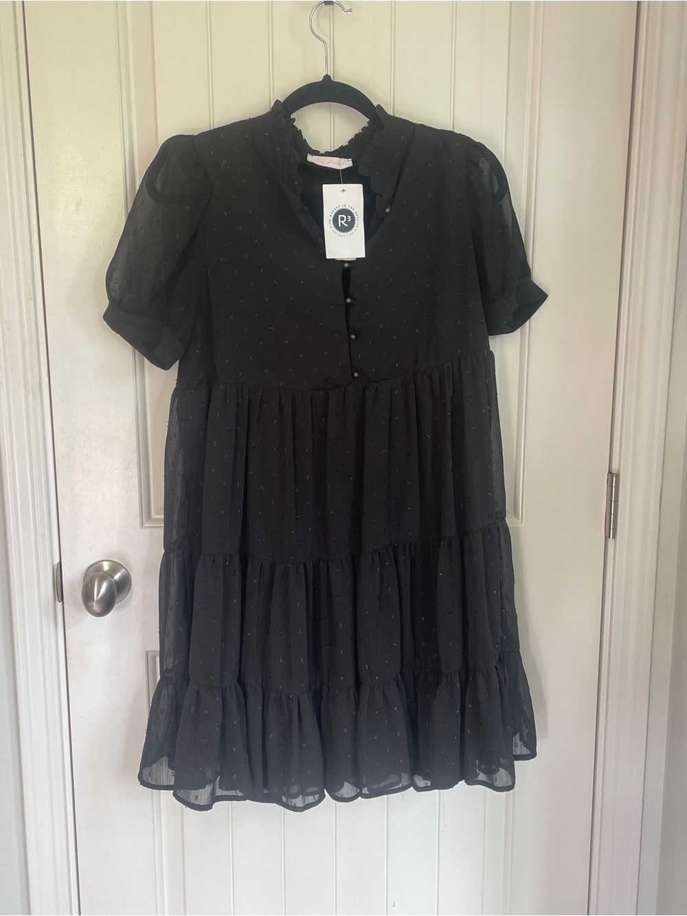 Ces Femme Black Puff-Sleeve Tiered Dress with Button Front